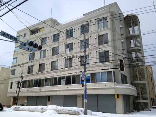 ロムペリィビル 外観