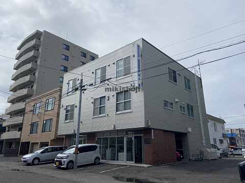 吉井本社ビル 外観