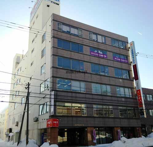 ロイヤル三王ビル 外観