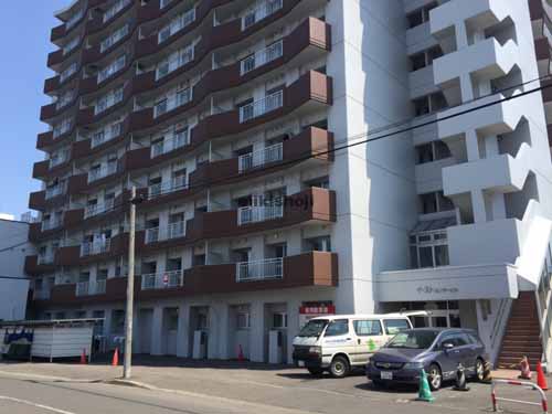 イーストセンタービル 外観