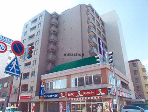 ルレーブ八軒 外観