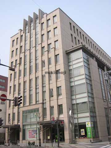 荘銀山形ビル 外観