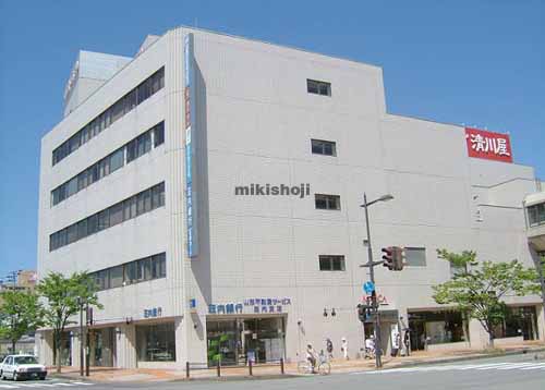 マリカ西館 外観