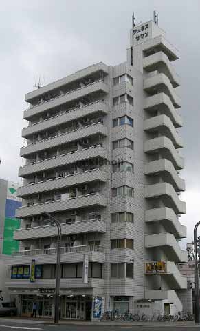 ジュネスサマンビル 外観