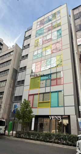 ＴＯＮＥＳ 外観