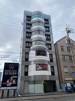 ラ・テラ(Ｌa　Ｔerre）ビル 外観