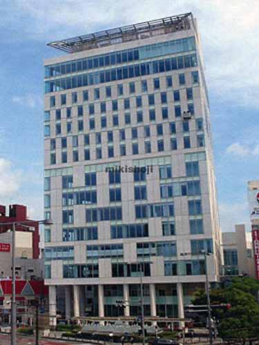 ＣＯＣＯＬＡ　ＦＲＯＮＴ（ｻｰﾗﾀﾜｰ・ｶﾞｰﾃﾞﾝｻｲﾄ含） 外観