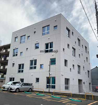 ＣＵＢＥ名駅 外観1