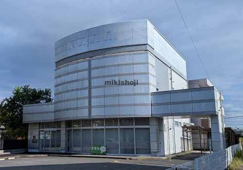 松本三丁目テナントビル 外観