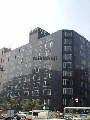 アールビル本館 外観