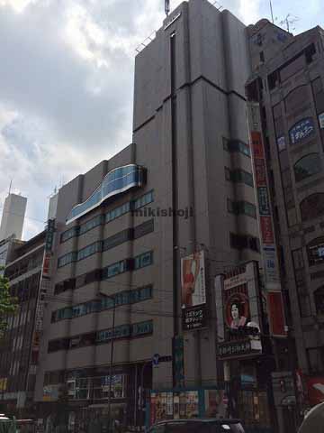 ＳＷＩＮＧうめだ 外観