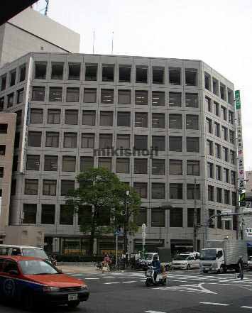 ピカソ日本一ビル 外観