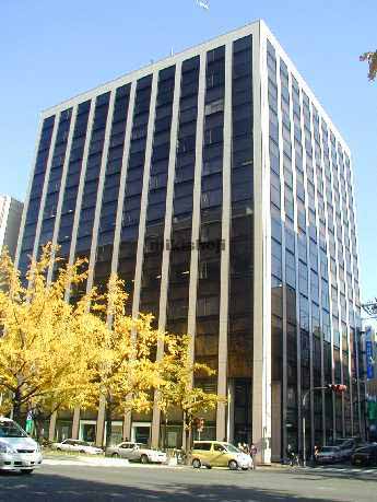 銀泉心斎橋ビル 外観