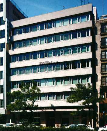 新野村ビル 外観