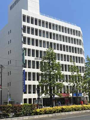 明治安田生命岡山ビル 外観1