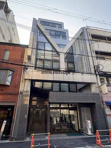 日宝御池ビル 外観