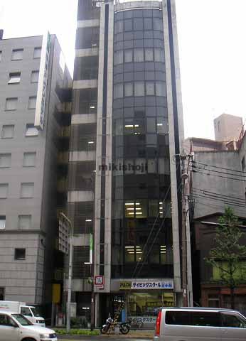 ソーラービル 外観