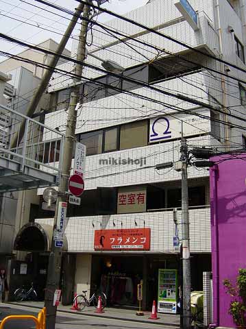 梅田タナダビル 外観