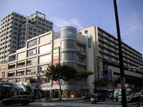 パルティ川西 外観