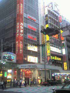 梅田パルビル 外観