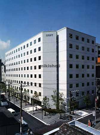 銀泉横堀ビル 外観