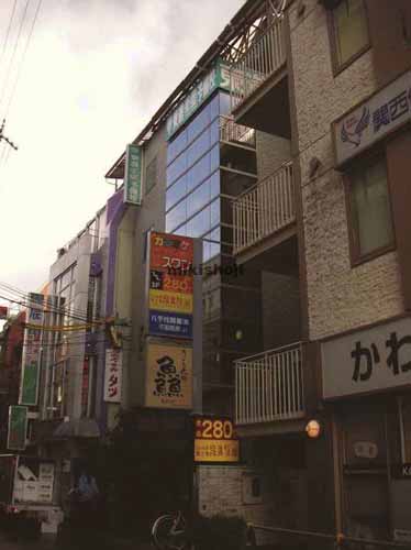 スワンビル 外観