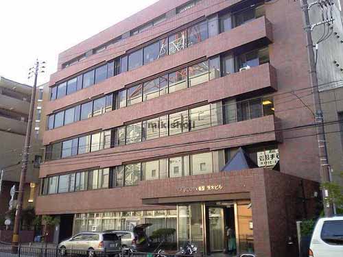 あいおいニッセイ同和損保茨木ビル 外観
