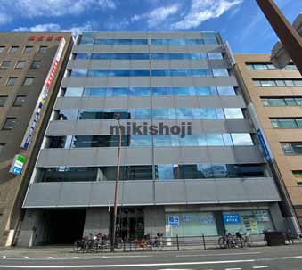 星光十三ビル 外観