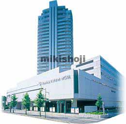 クサツウエストロイヤルタワー 外観