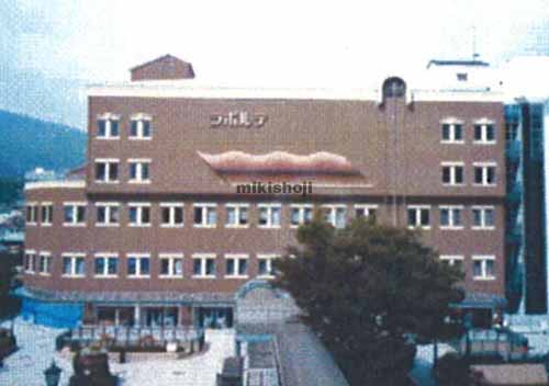 芦屋ラポルテ本館 外観