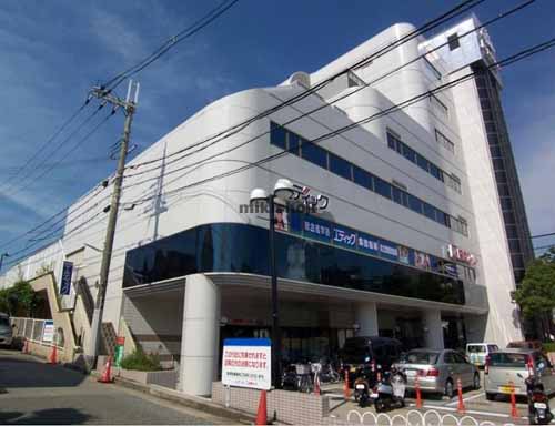 レ・アール 外観