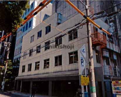 三泉高麗橋パーキングビル 外観