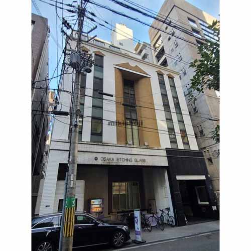 グラスコート 外観