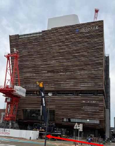 ウレシャス小松 外観1