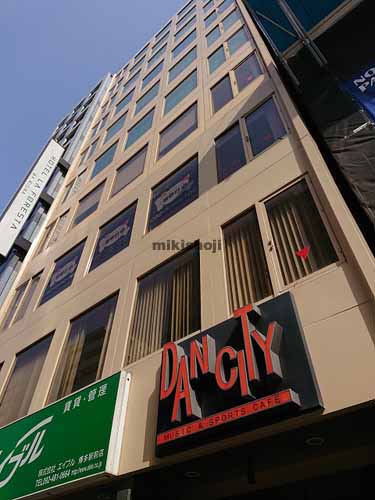 ウェル博多ビル 外観