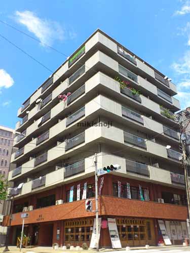 日宝冷泉ハイツ 外観