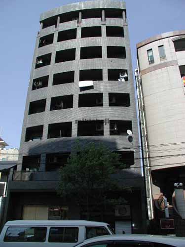 ノアーズアーク福岡薬院 外観