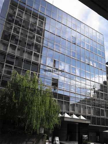 アバンダント８９ 外観