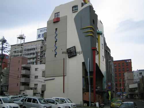 ラビリンス・ビルド 外観