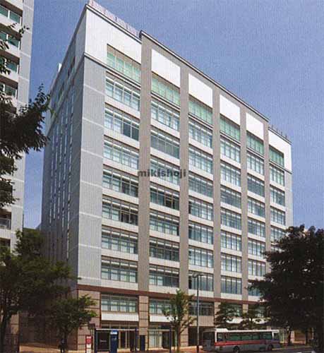 西鉄千代県庁口ビル 外観