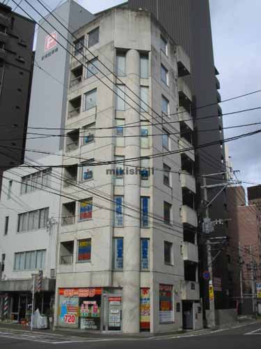 博多駅前六番館 外観