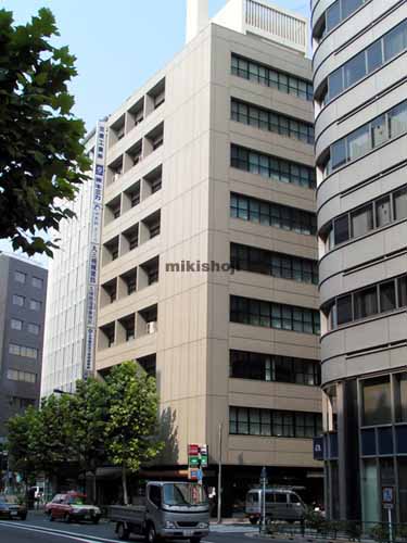 司ビルディング 外観