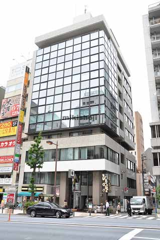 クリスタルタワー 外観1