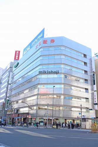 ＮＭＦ五反田駅前ビル 外観