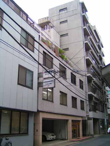 Ｓ－Ｇｌａｎｚ　ＡＫＩＨＡＢＡＲＡ 外観