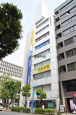 第１０野萩ビル 外観