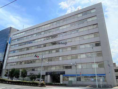 Ｆａｂｕｌｏｕｓ　ＳＨＩＮＪＵＫＵ　Ｓｉｘ 外観