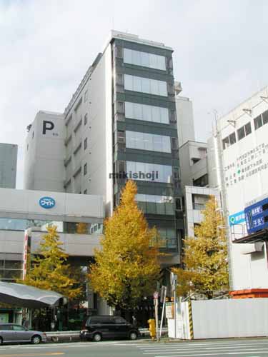 うさぎやビル 外観