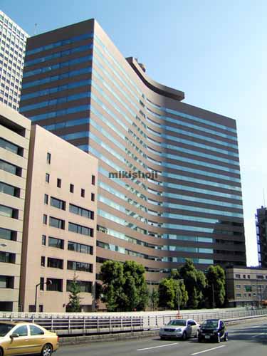 新霞が関ビルディング 外観