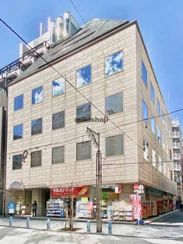 冨山房ビル 外観